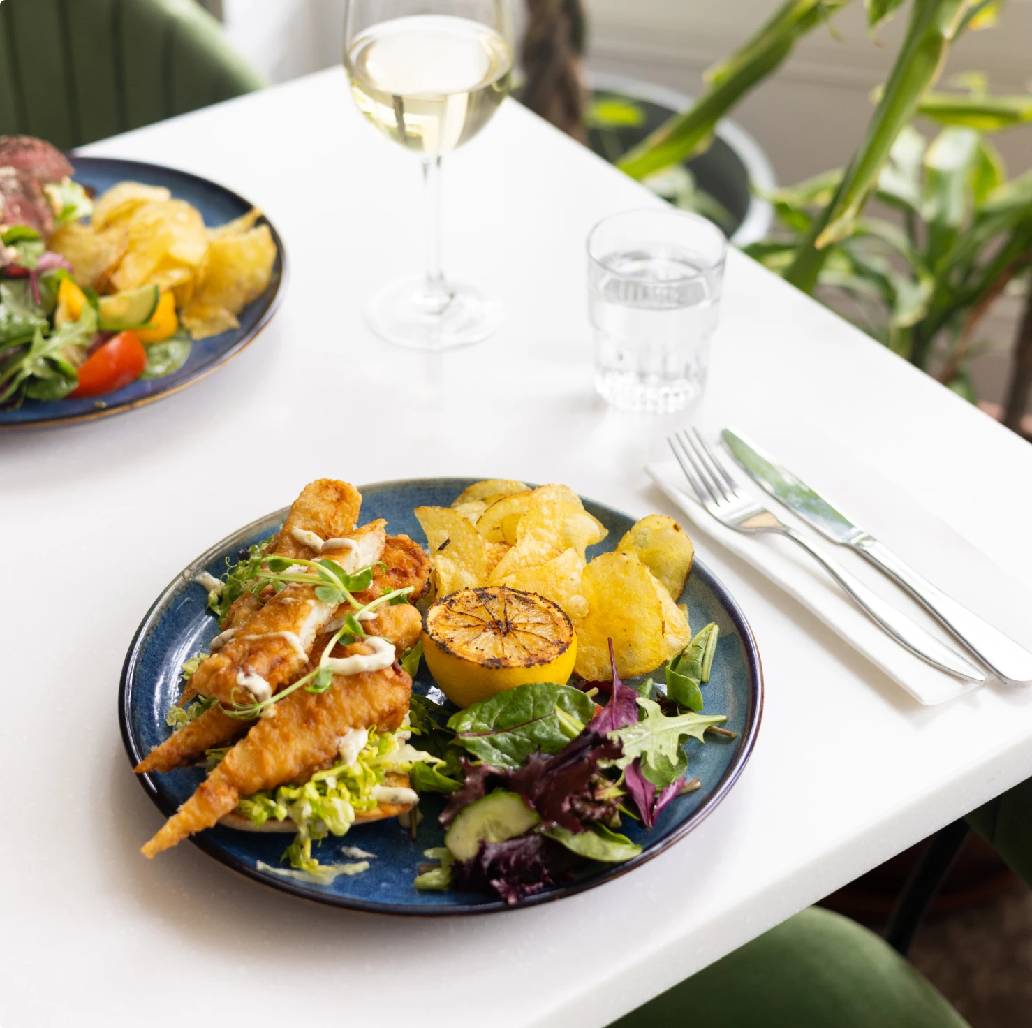 Lunch and Tearoom